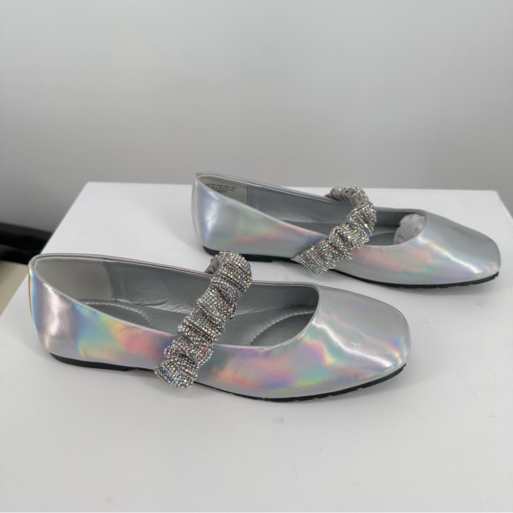 Kenneth Cole Reaction Elina Jewel Ballet Flats Silver size 8.5 Holographic - Picture 3 of 11